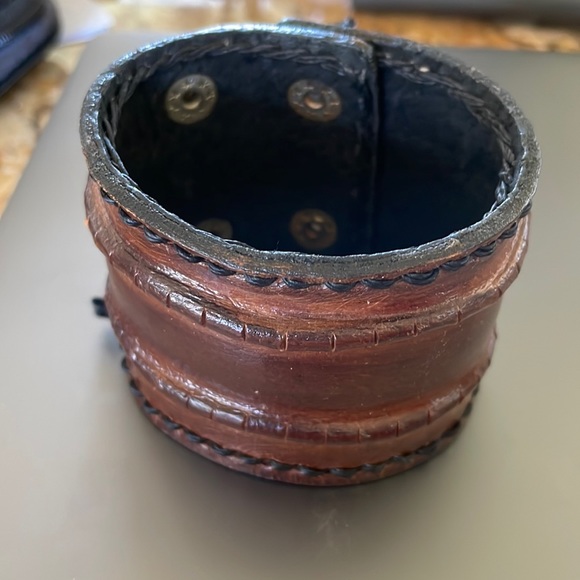 Vintage Leather Cuff Handmade Bracelet - Picture 1 of 6